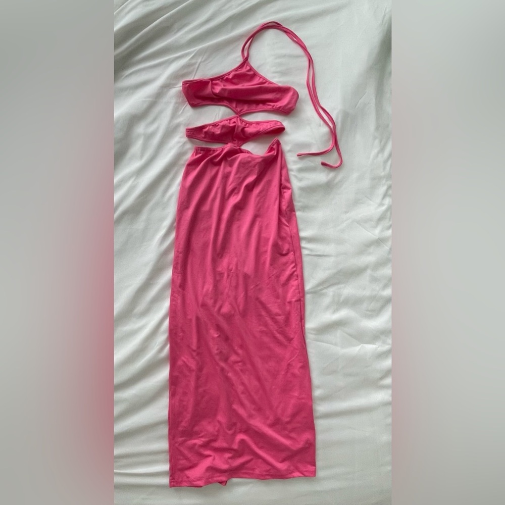 Pink Cut Out Maxi Halter Dress - size XS
